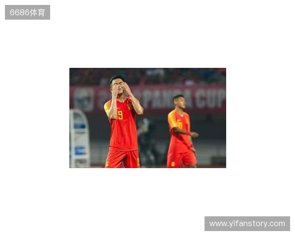 直播吧：邵佳一观摩熊猫杯考察球员，国足可能年底或明年初集中