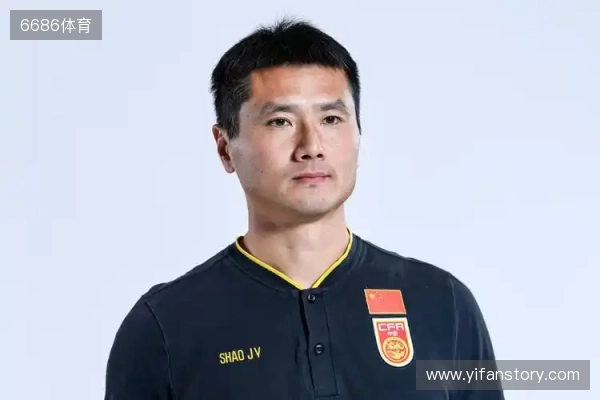 邵佳一探班U22国足重逢老友 9人归来鲁沪新星伤退 邵佳一探班U22国足重逢老友 9人归来鲁沪新星伤退